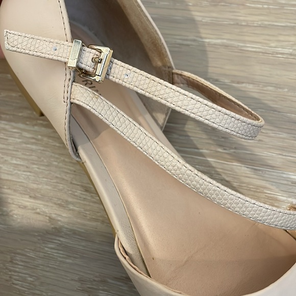 Blush pink strappy flats - Picture 2 of 2